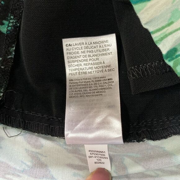 CHICOS So Slimming Brigitte Printed Sl Green Black Abstract Design Large Size 16 - Picture 9 of 15